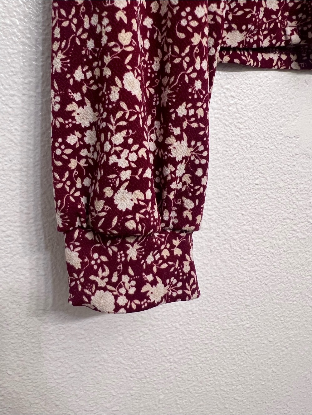 Lush Maroon Floral Blouse - Picture 6 of 7